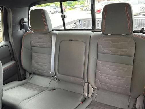 Used 2022 Nissan Frontier PRO-4X AWD/4WD image 12