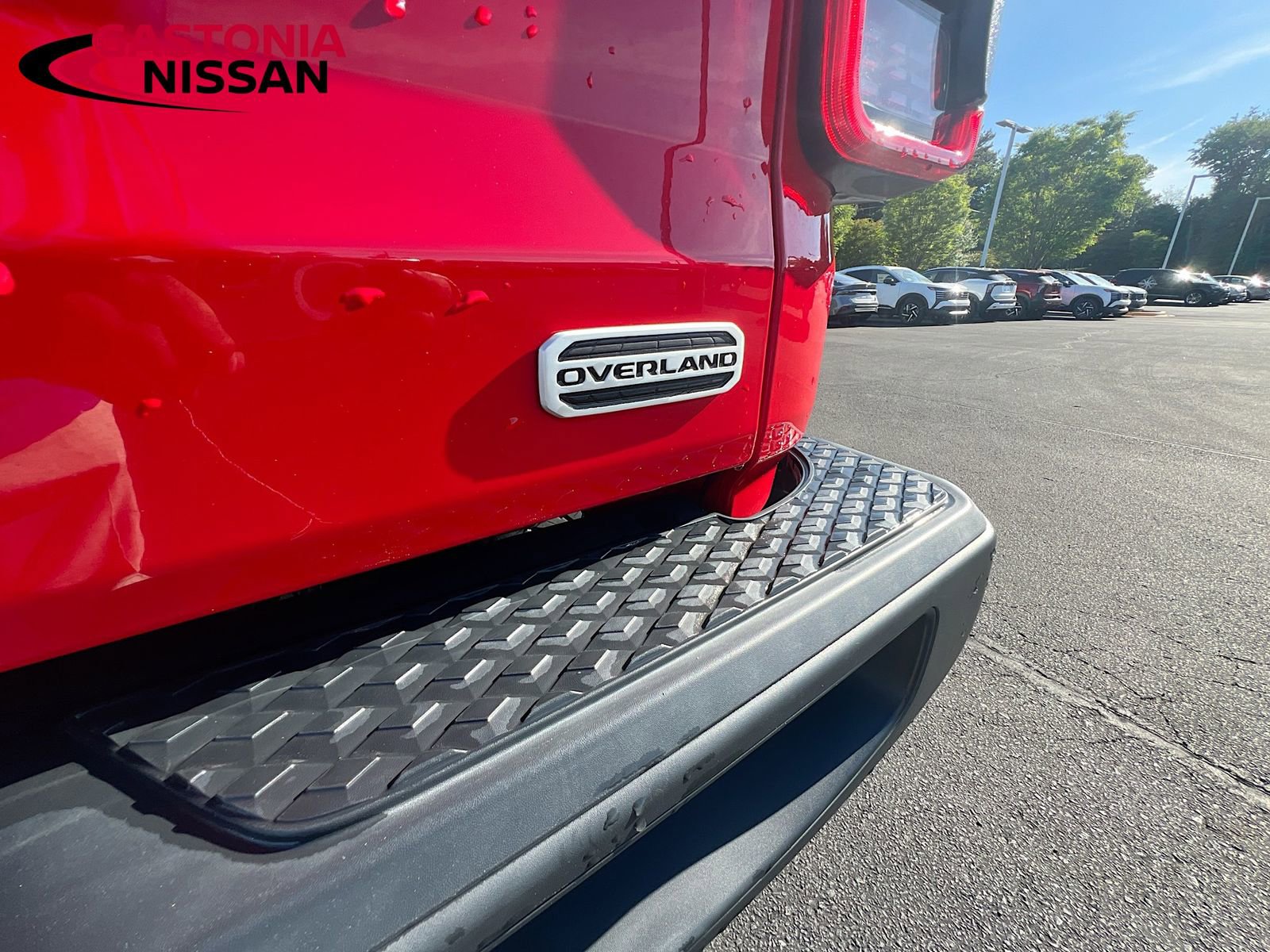 Used 2020 Jeep Gladiator Overland AWD/4WD image 38