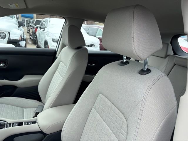 Used 2025 Honda HR-V LX image 9