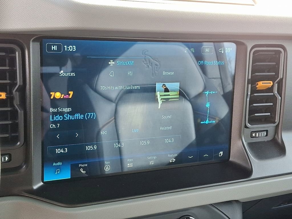 Used 2022 Ford Bronco Badlands image 16