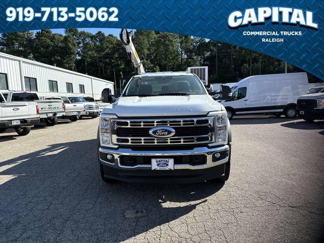 New 2024 Ford F550 4x4 Regular Cab Super Duty image 3
