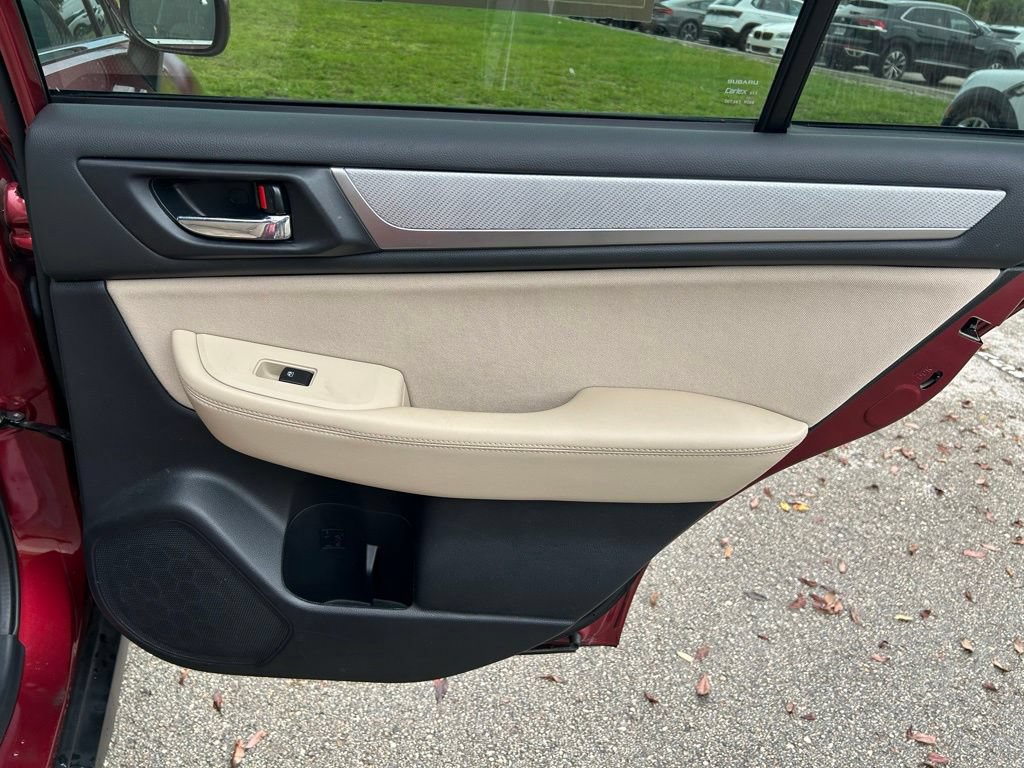 Used 2019 Subaru Outback 2.5i Premium AWD/4WD image 41