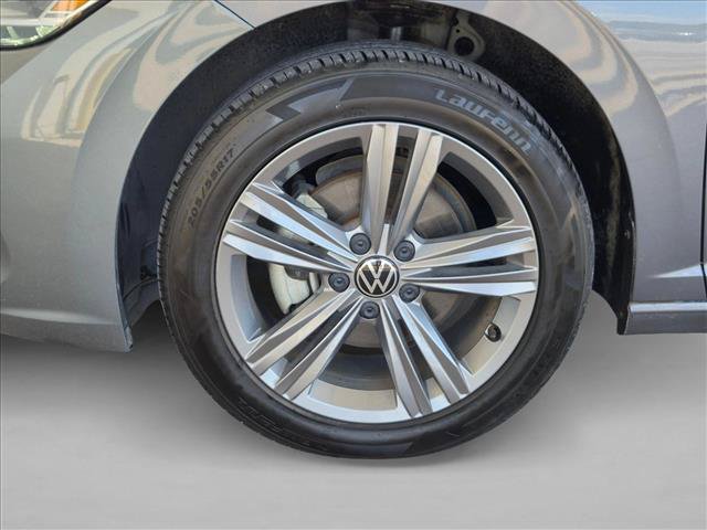 Used 2024 Volkswagen Jetta SE FWD image 23