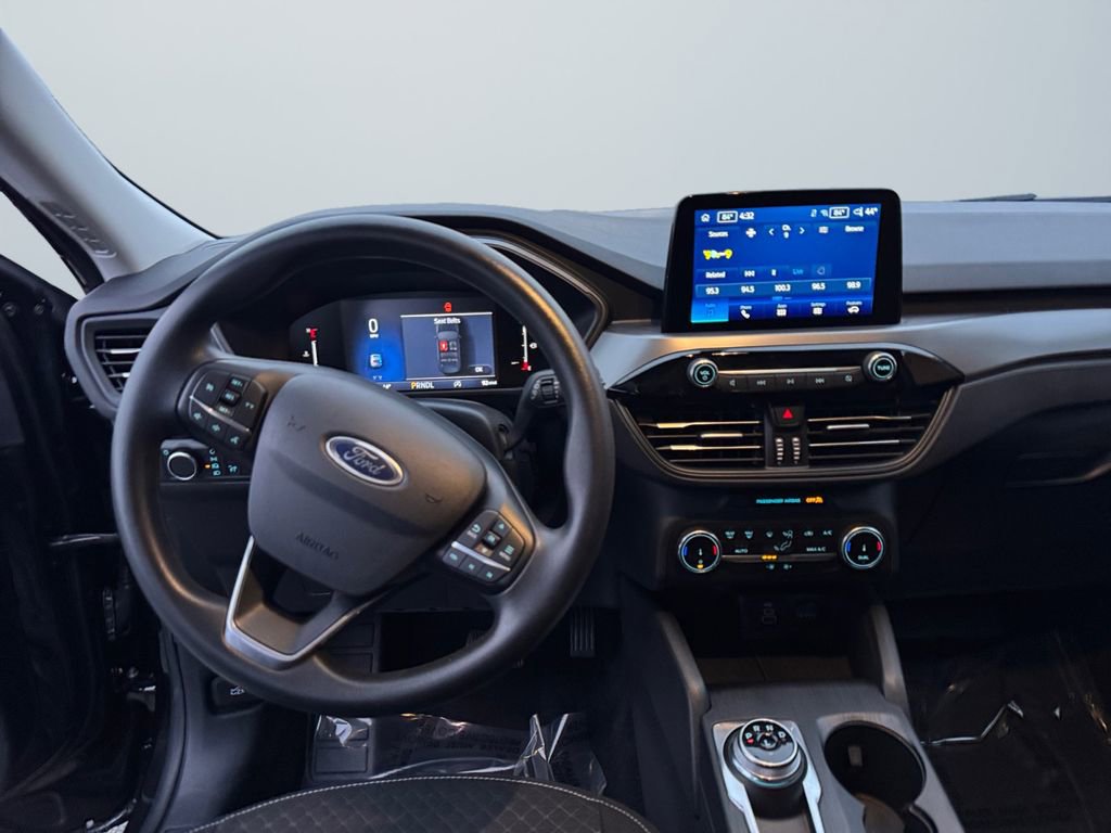 Used 2025 Ford Escape Active image 10