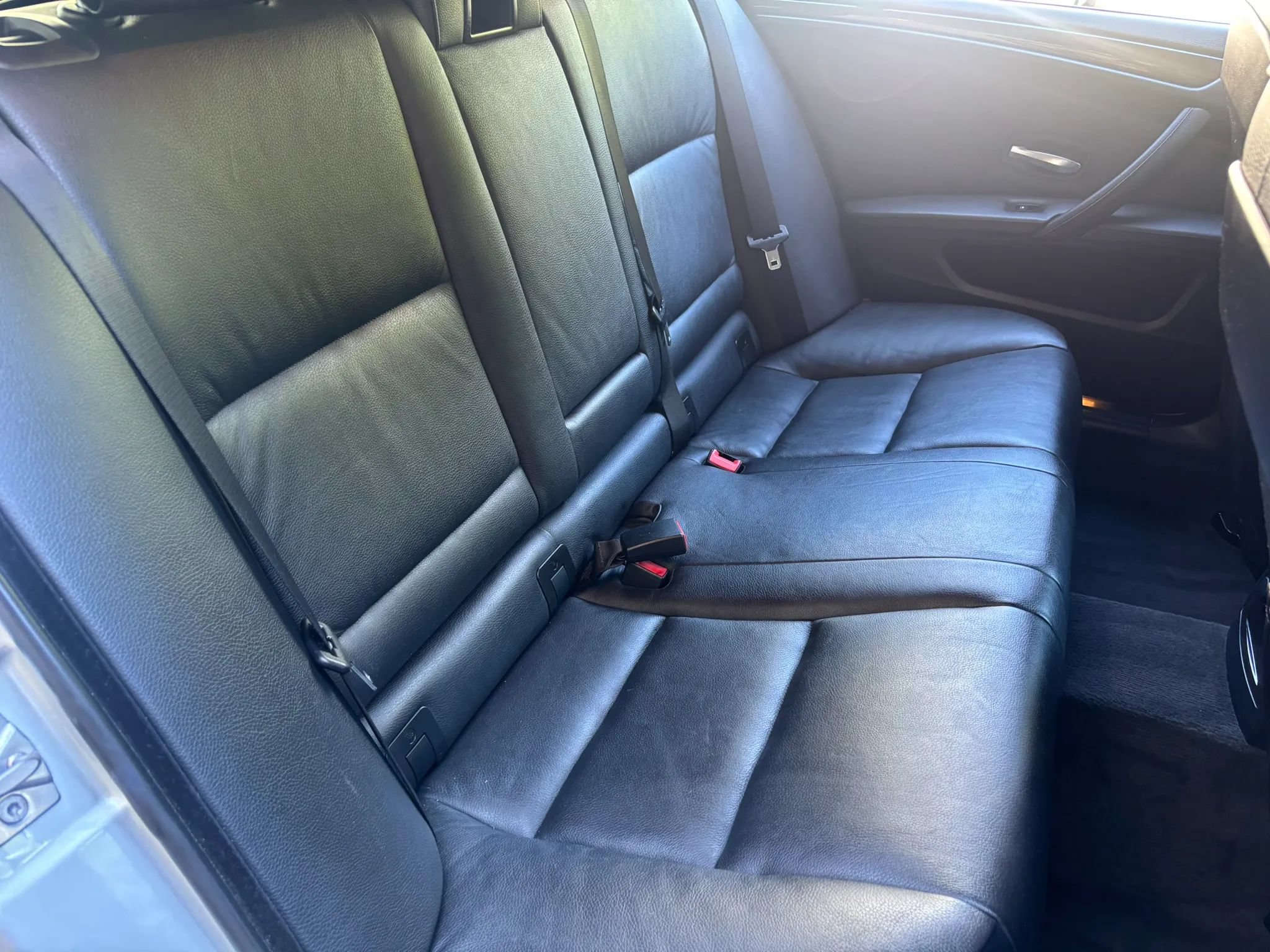 Used 2010 BMW 535i xDrive Wagon AWD/4WD image 25