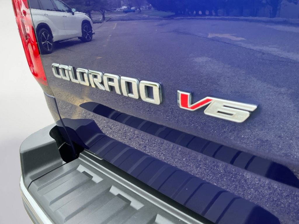 Used 2017 Chevrolet Colorado LT w/ Luxury Package, Chrome image 23