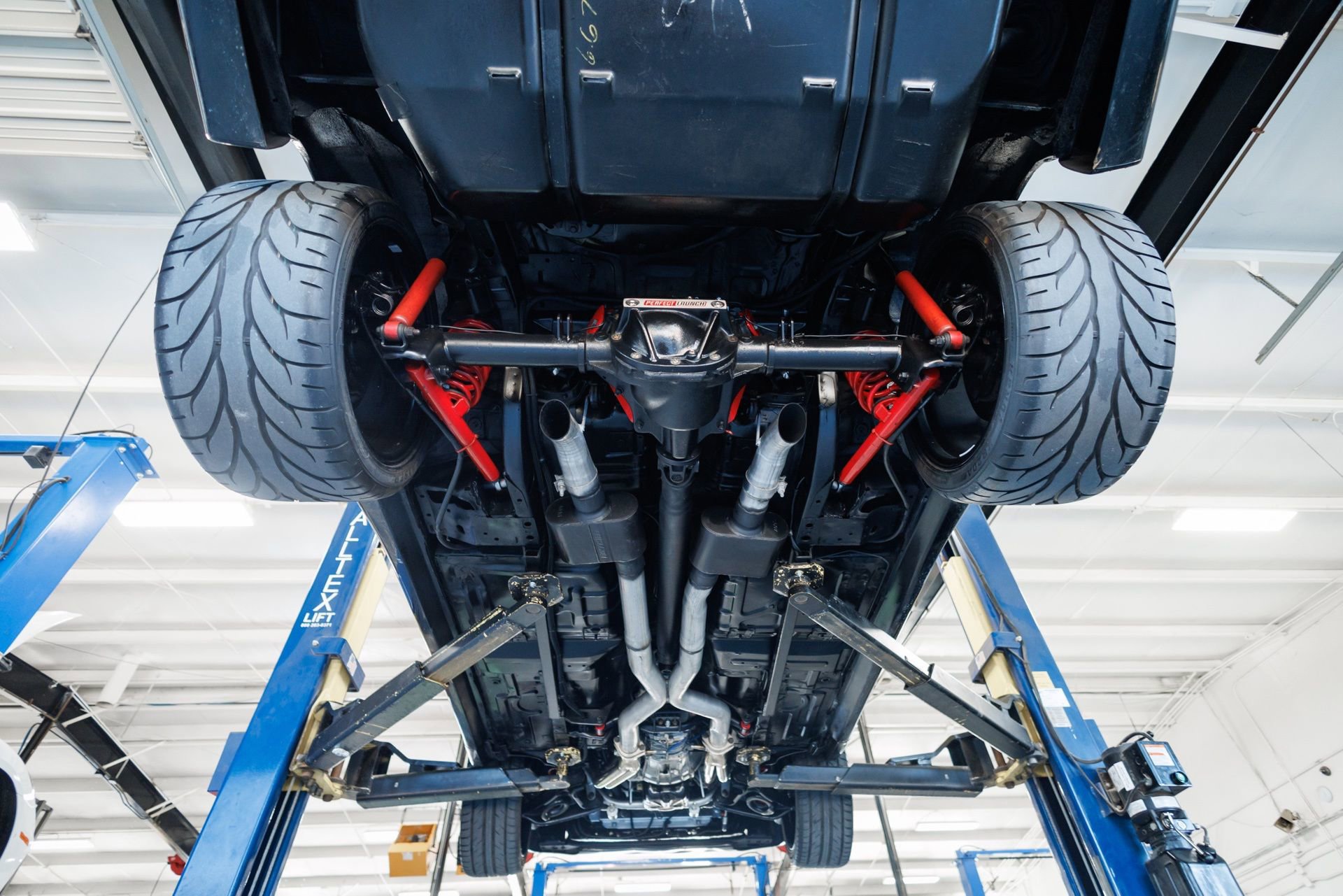 Used 1993 Ford Mustang Cobra RWD image 78