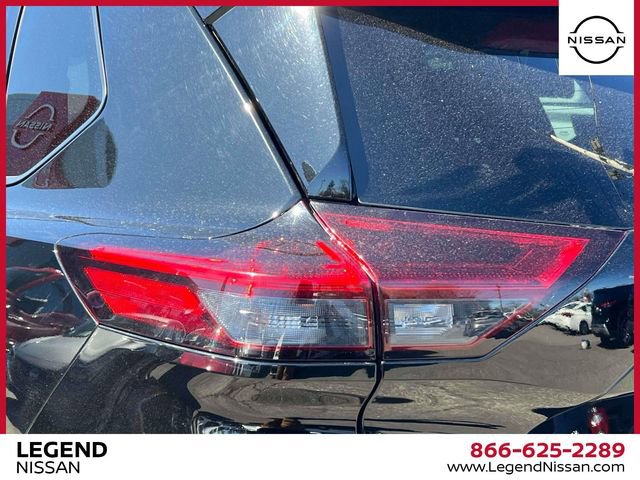 Certified 2023 Nissan Rogue SL w/ SL Premium Package AWD/4WD image 9