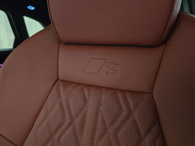 New 2026 Audi SQ5 Prestige AWD/4WD image 13