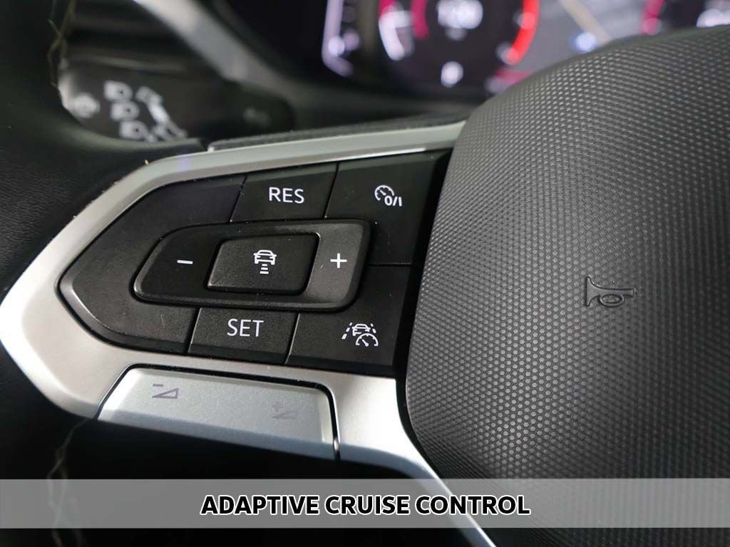 Used 2023 Volkswagen Taos SEL AWD/4WD image 5