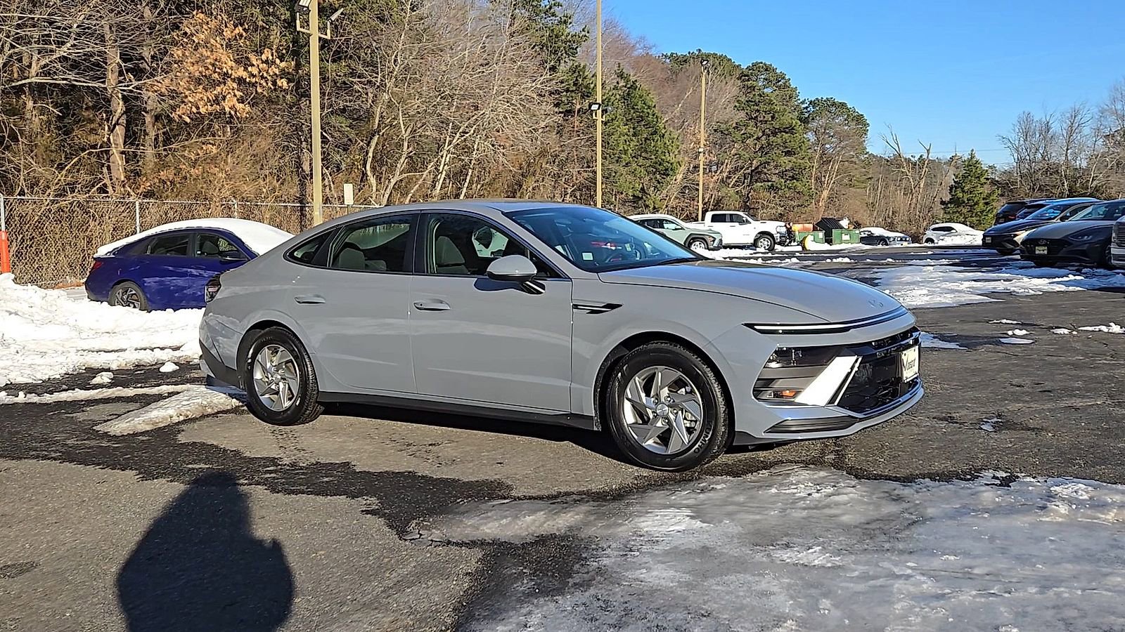 Used 2025 Hyundai Sonata SE image 2