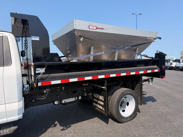 New 2026 Ford F550 4x4 Regular Cab Super Duty image 9