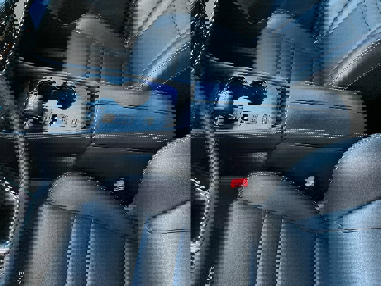 Used 2022 Nissan Rogue SL w/ SL Premium Package image 36