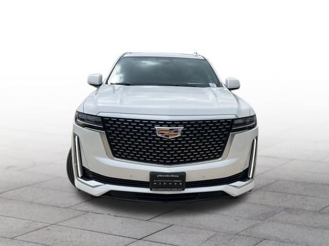 Used 2023 Cadillac Escalade Premium Luxury AWD/4WD image 2
