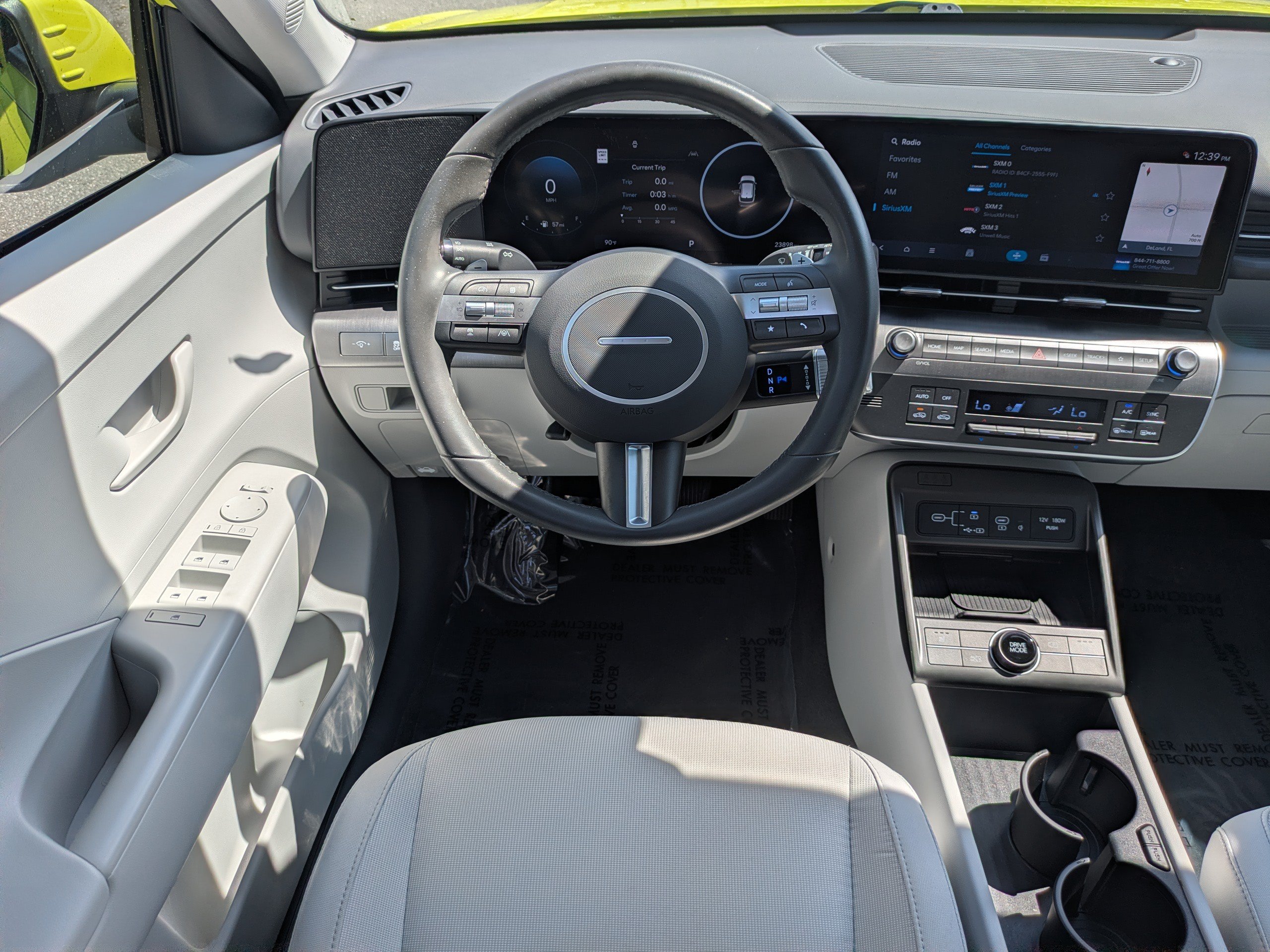 Used 2025 Hyundai Kona SEL FWD image 17