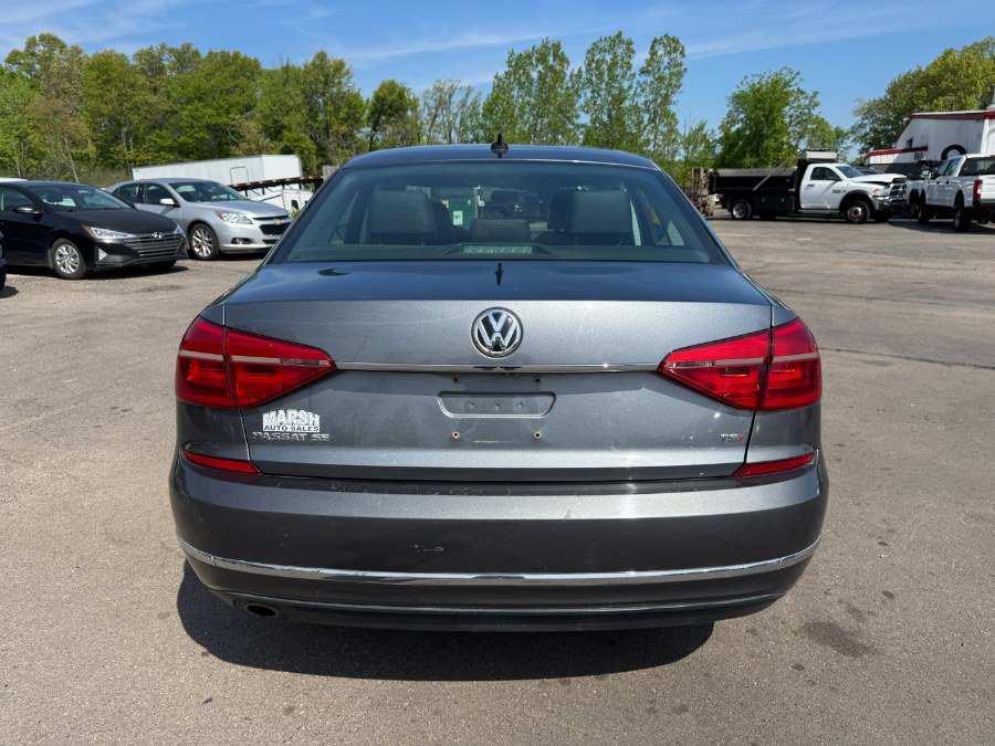 Used 2016 Volkswagen Passat 1.8T SE FWD image 4