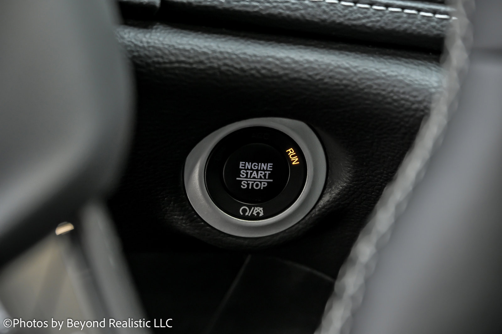 Used 2024 Chrysler Pacifica Limited w/ S Appearance Package image 38