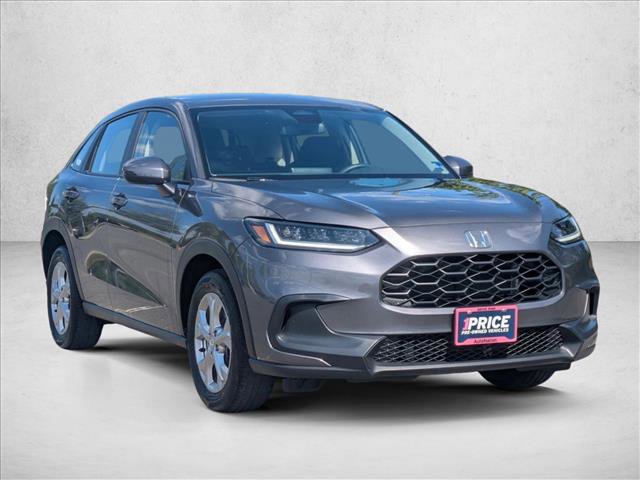 Used 2025 Honda HR-V LX image 3