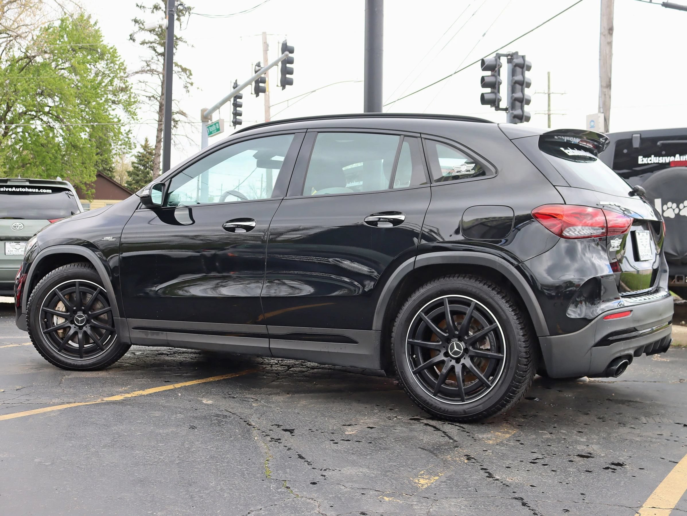Used 2021 Mercedes-Benz GLA 35 AMG 4MATIC image 11
