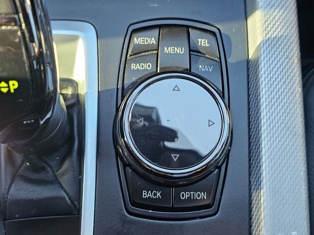 Used 2016 BMW X5 xDrive50i AWD/4WD image 32