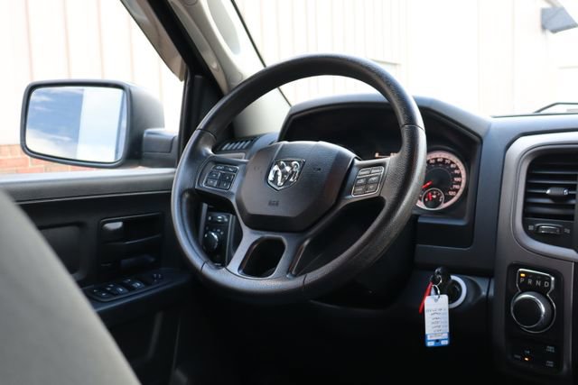 Used 2017 RAM 1500 ST w/ SXT Appearance Group AWD/4WD image 40