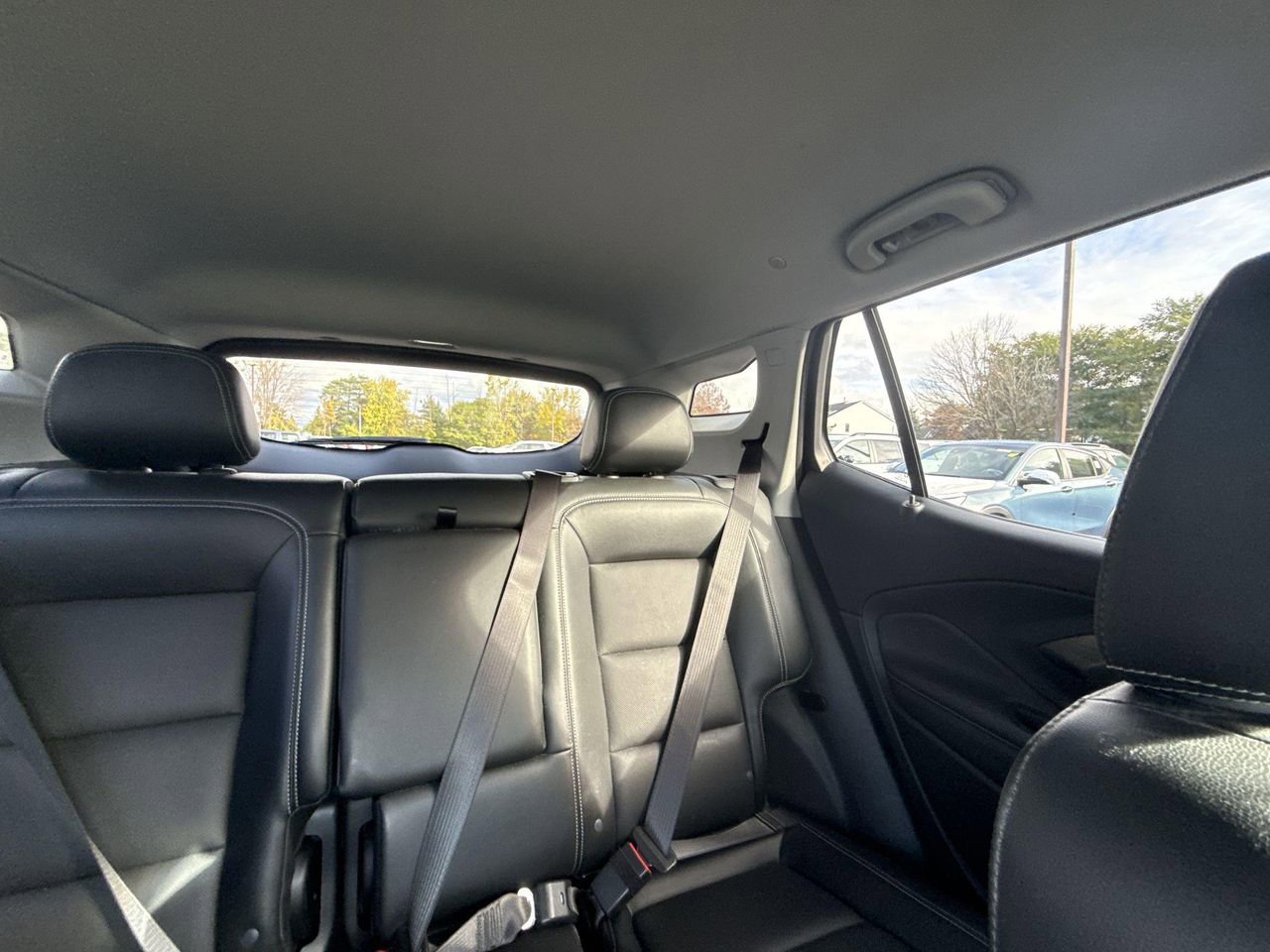 Certified 2022 GMC Terrain SLT image 14