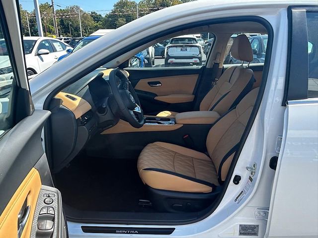 New 2025 Nissan Sentra SV w/ SV Premium Package image 12