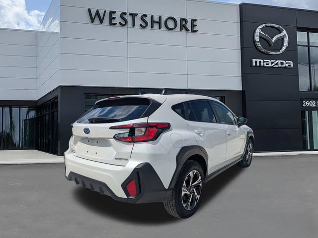 Used 2025 Subaru Crosstrek 2.5i Premium AWD/4WD image 3