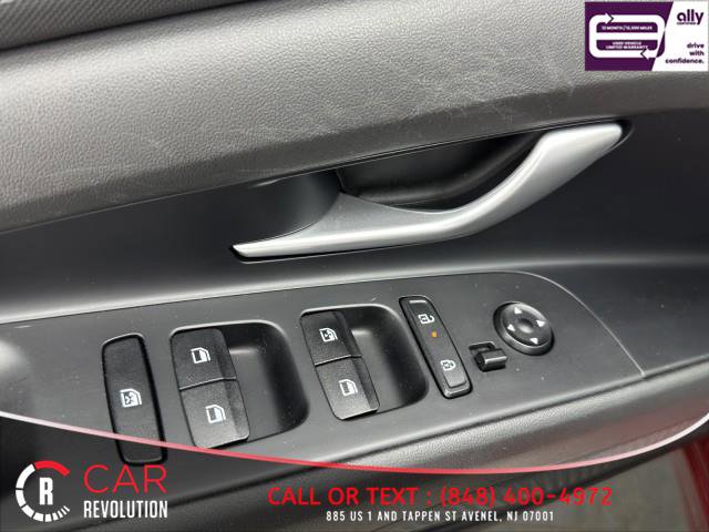 Used 2024 Hyundai Elantra Limited FWD image 41