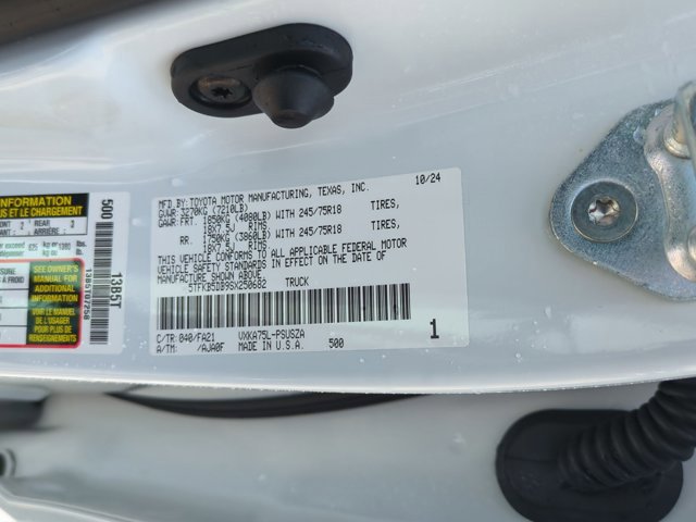 Used 2025 Toyota Tundra SR w/ SR Tow Package AWD/4WD image 25