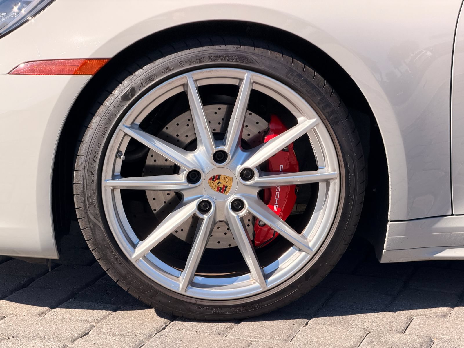 Used 2022 Porsche 911 AWD/4WD image 11