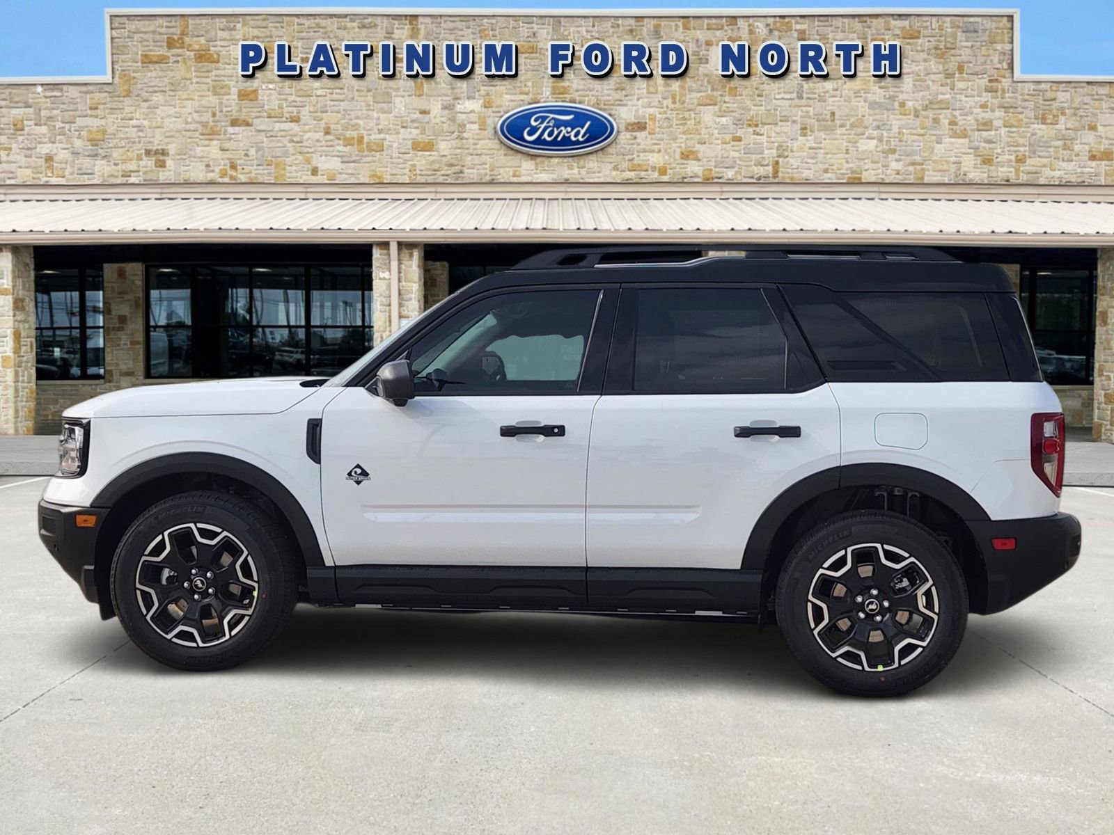 New 2026 Ford Bronco Sport Outer Banks image 3