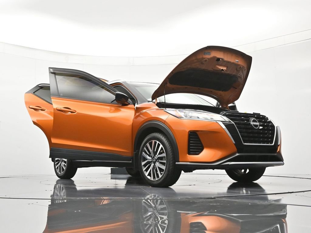 Used 2022 Nissan Kicks SV FWD image 48