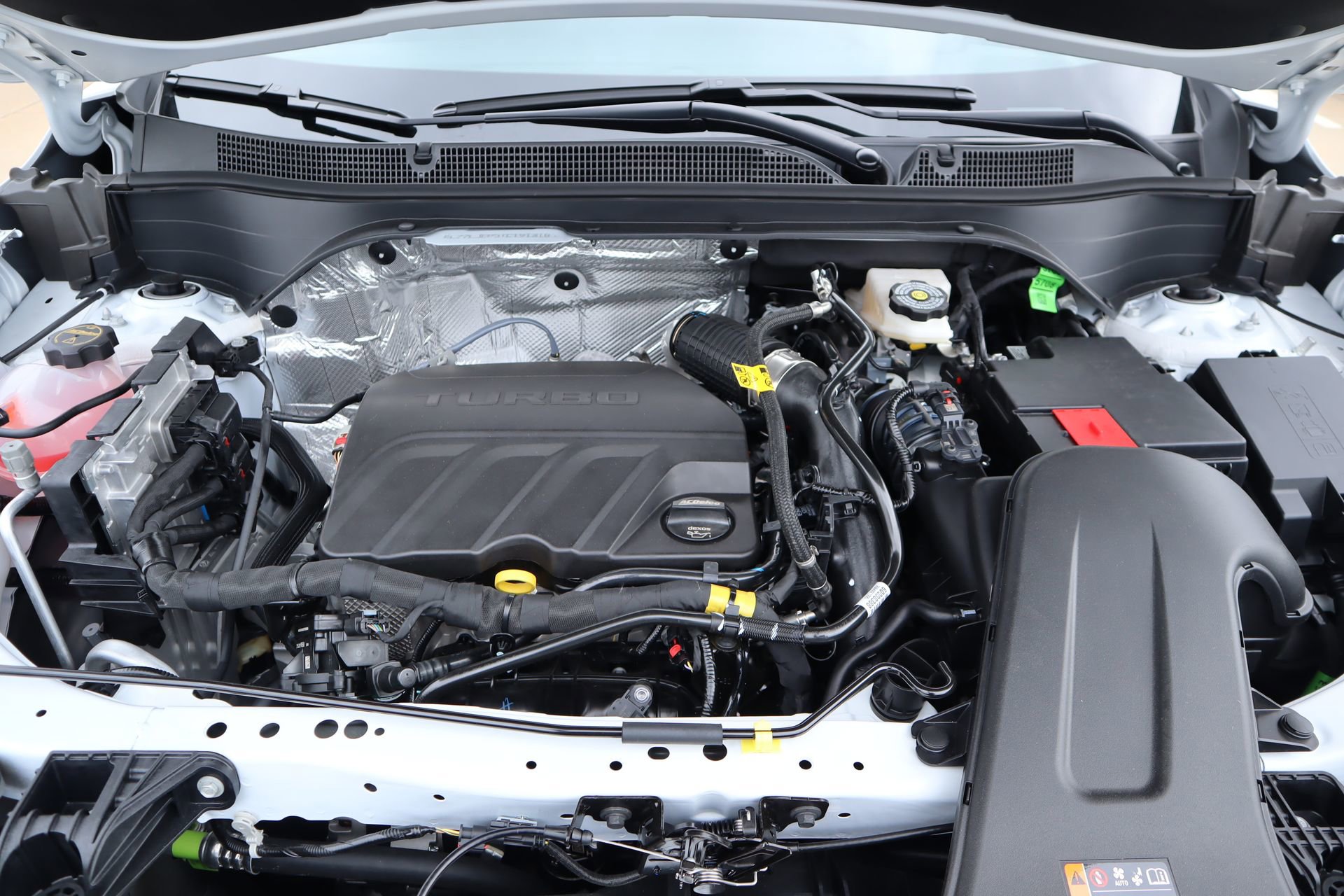 New 2026 Chevrolet Trax RS w/ Sunroof Package FWD image 23