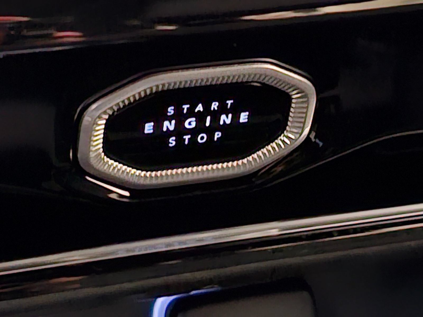 New 2027 Jeep Grand Cherokee Limited AWD/4WD image 22