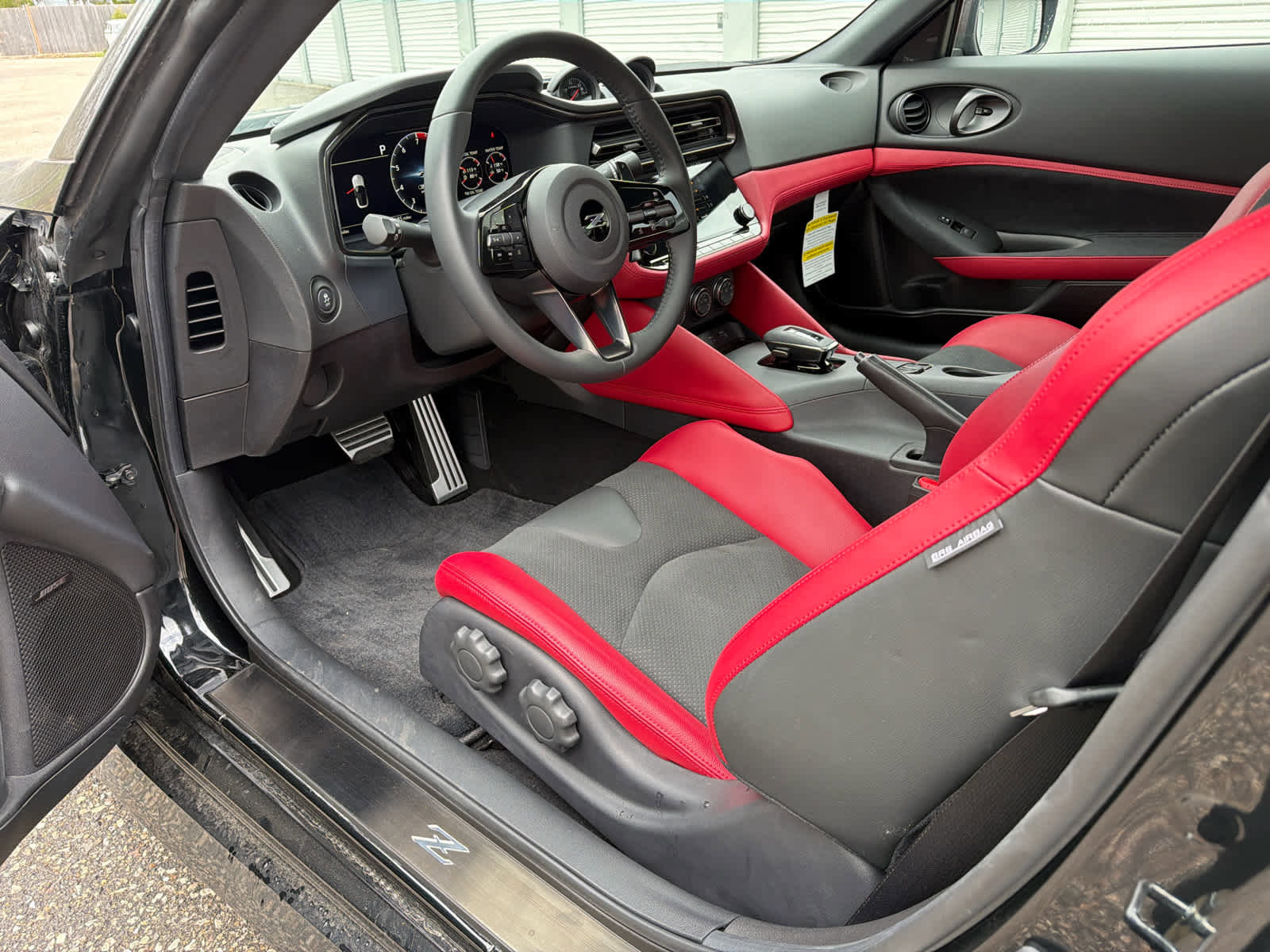 Used 2024 Nissan Z Performance w/ Floor Mat Package RWD image 8