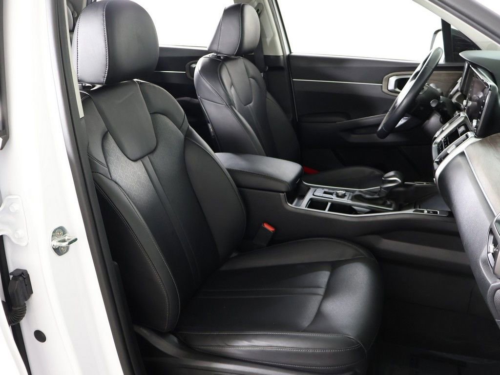 Used 2023 Kia Sorento EX w/ Panoramic Sunroof Package FWD image 35