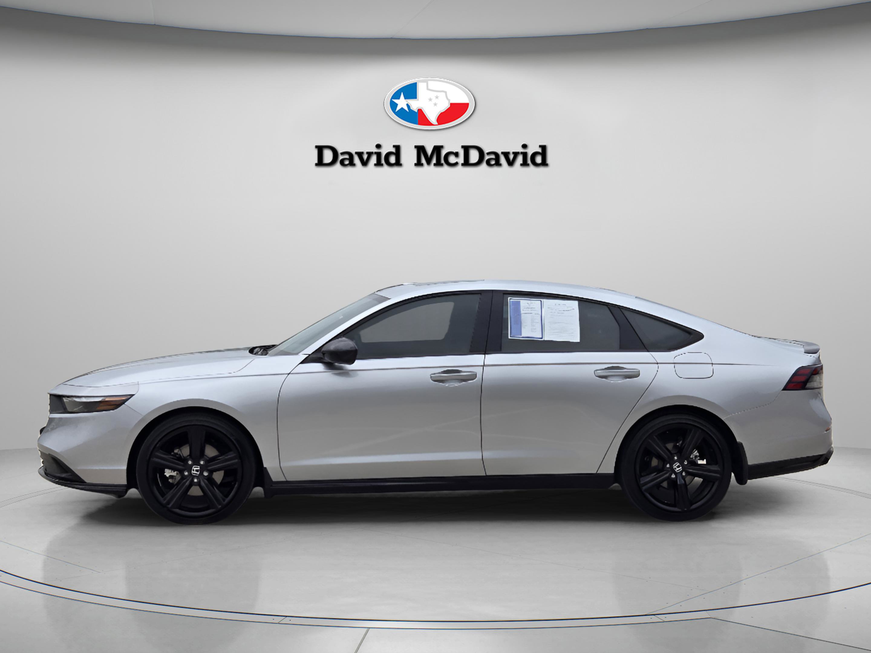 Certified 2025 Honda Accord Sport image 2