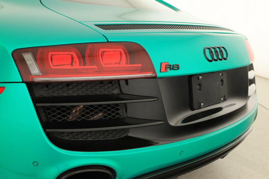 Used 2011 Audi R8 V10 AWD/4WD image 32