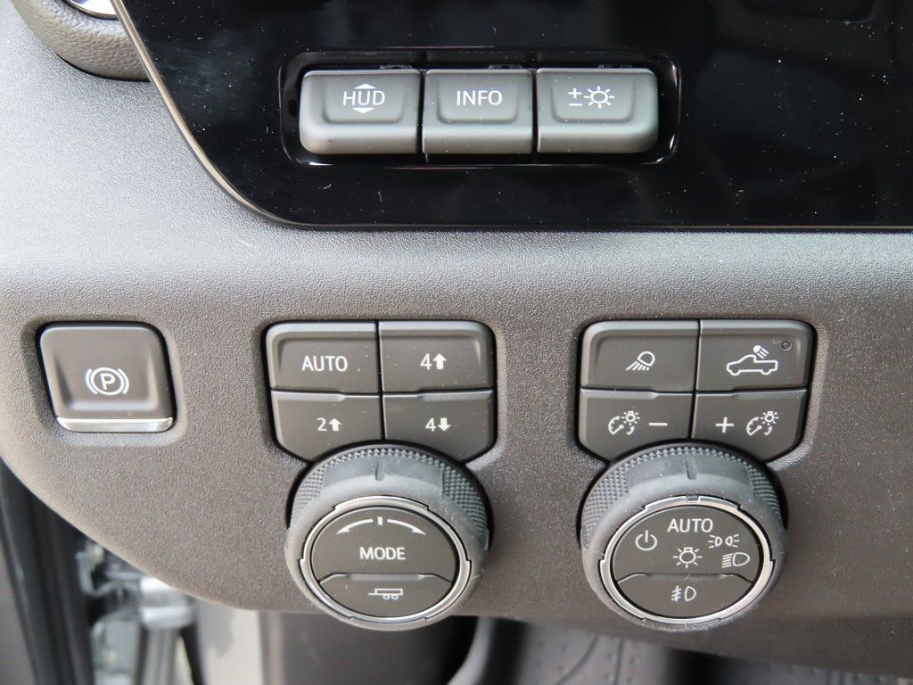 New 2026 Chevrolet Silverado 2500 ZR2 image 14