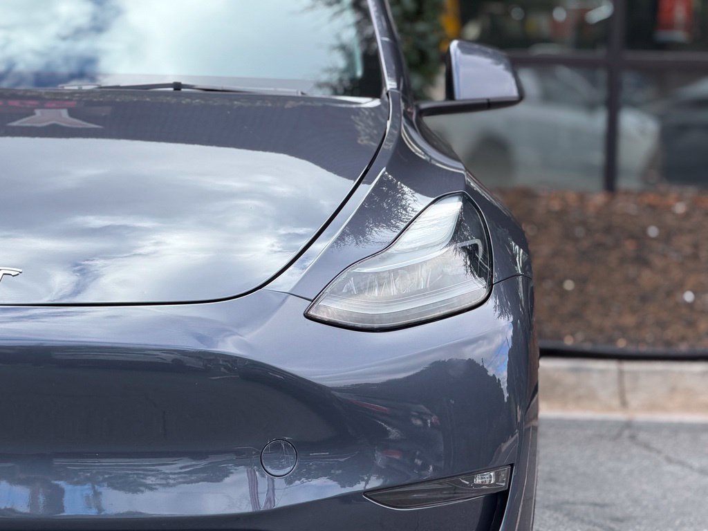 Used 2023 Tesla Model Y 2WD image 5