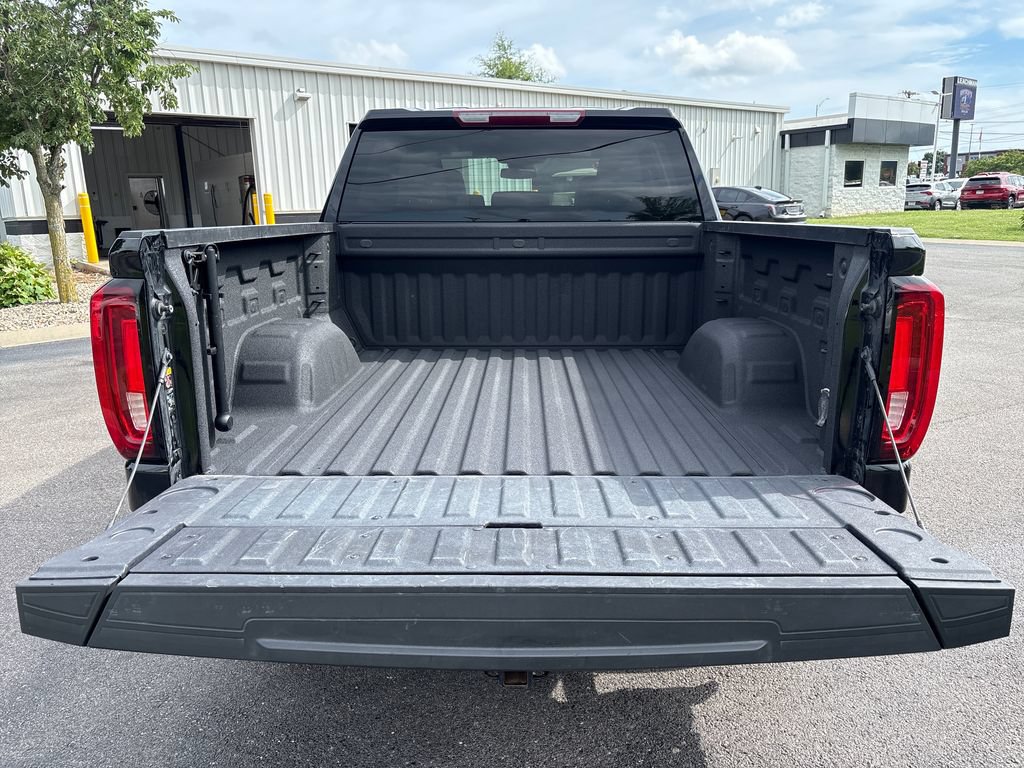 Certified 2026 GMC Sierra 1500 SLT AWD/4WD image 35