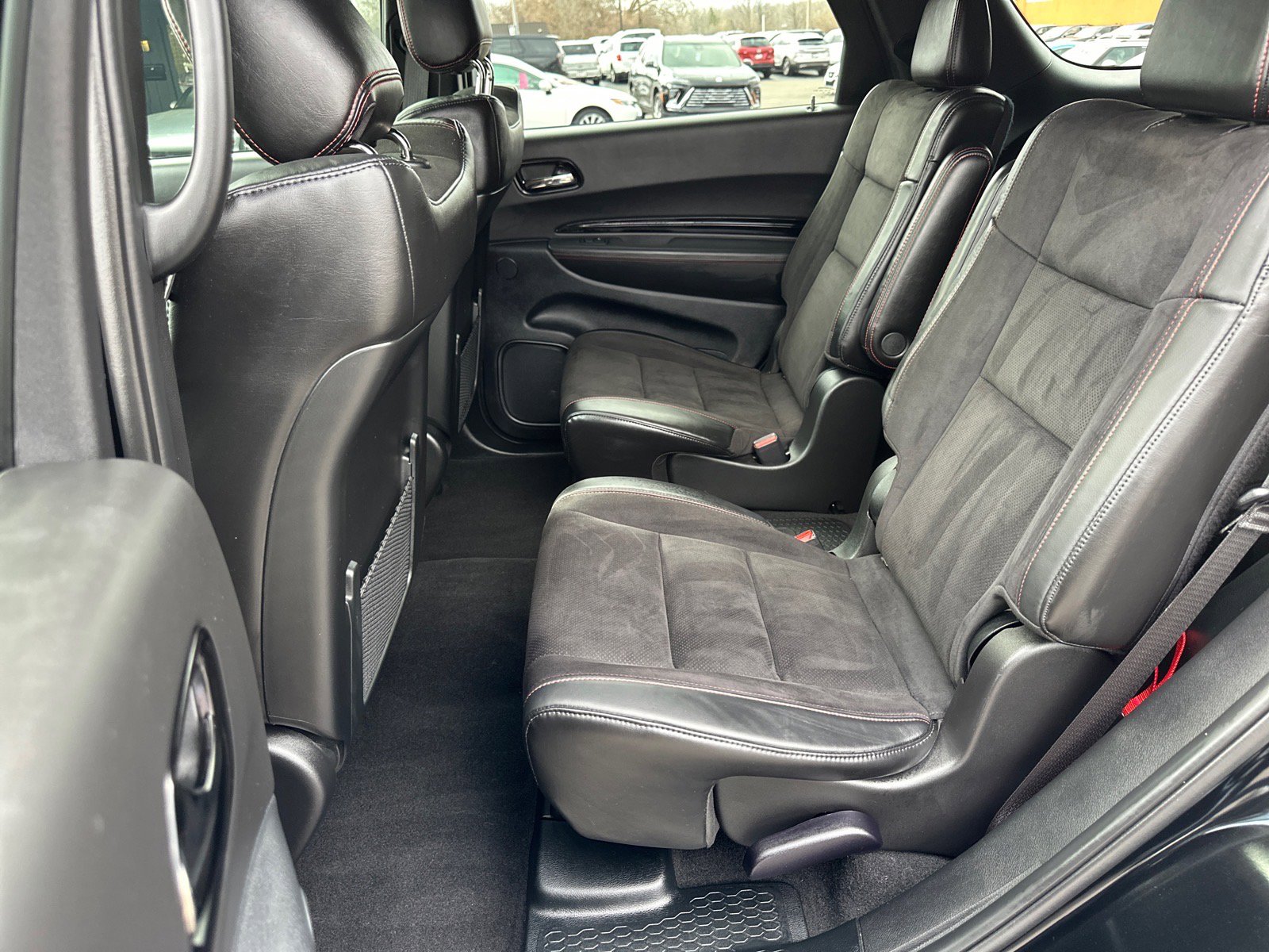 Used 2025 Dodge Durango GT image 22