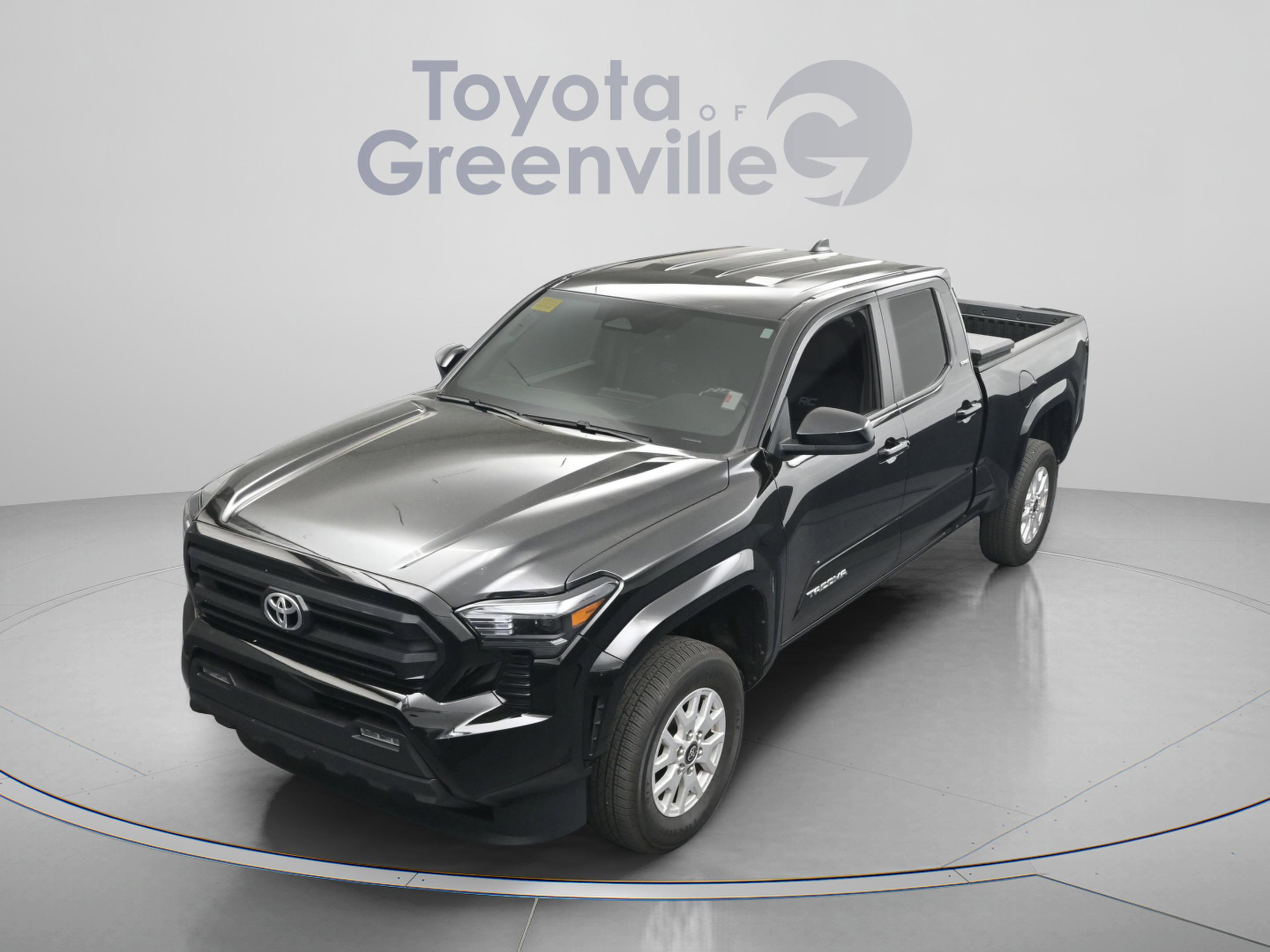 Certified 2024 Toyota Tacoma SR5 AWD/4WD image 25