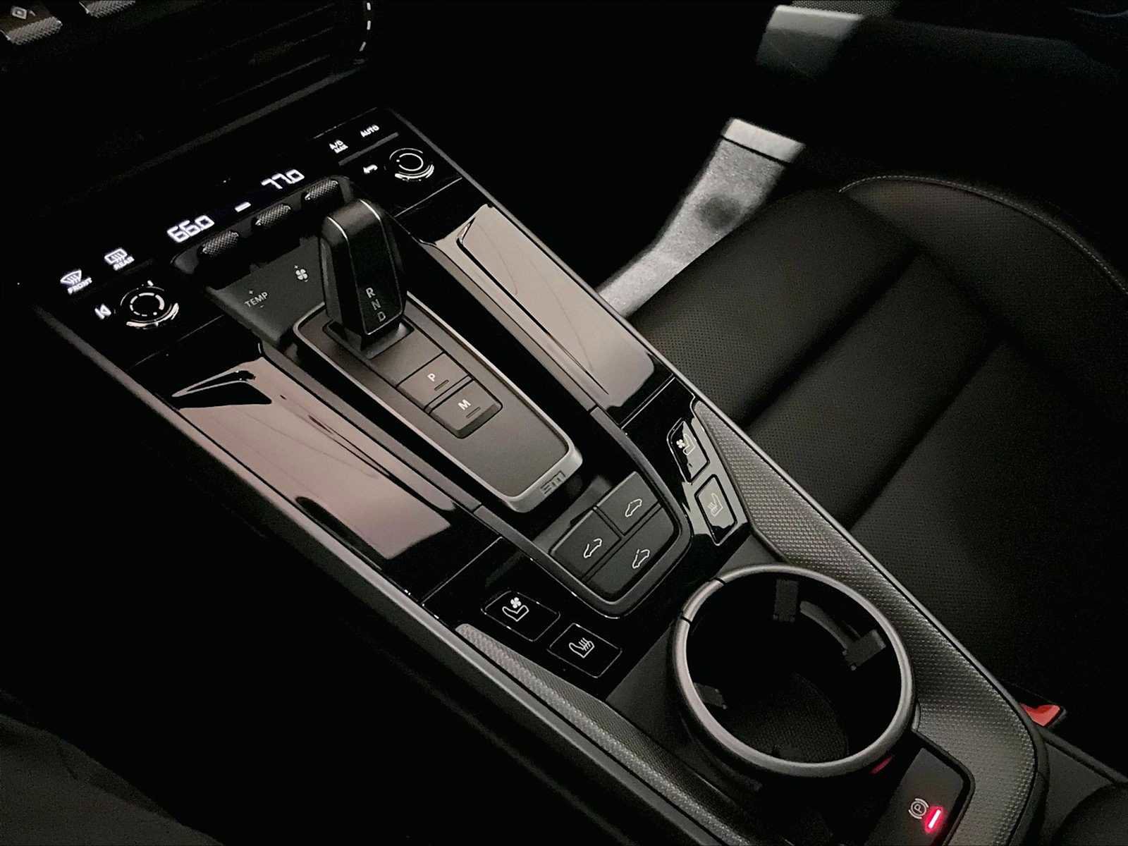 Used 2025 Porsche 911 Carrera T image 20