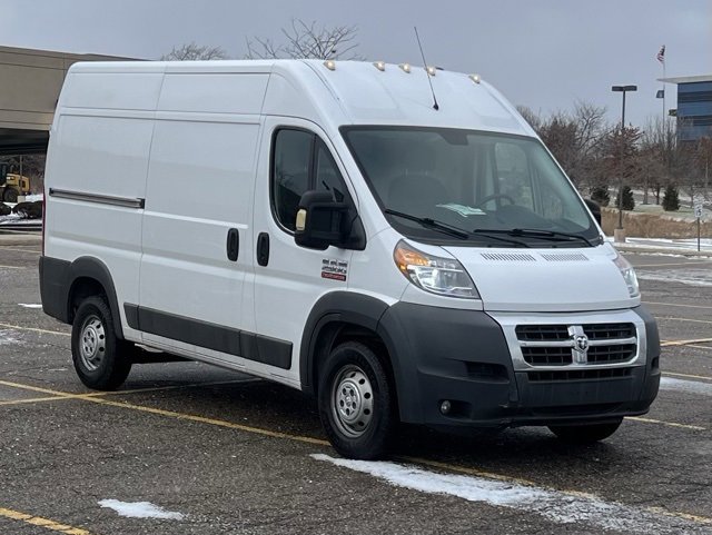 Used 2017 RAM ProMaster 2500 w/ Premium Appearance Group image 29