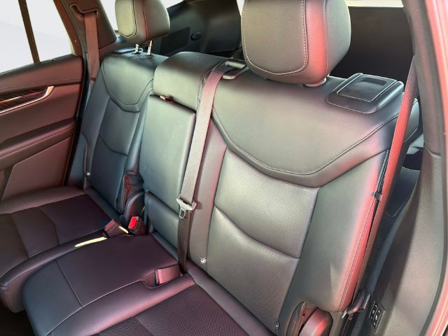 Used 2023 Cadillac XT6 Premium Luxury AWD/4WD image 16