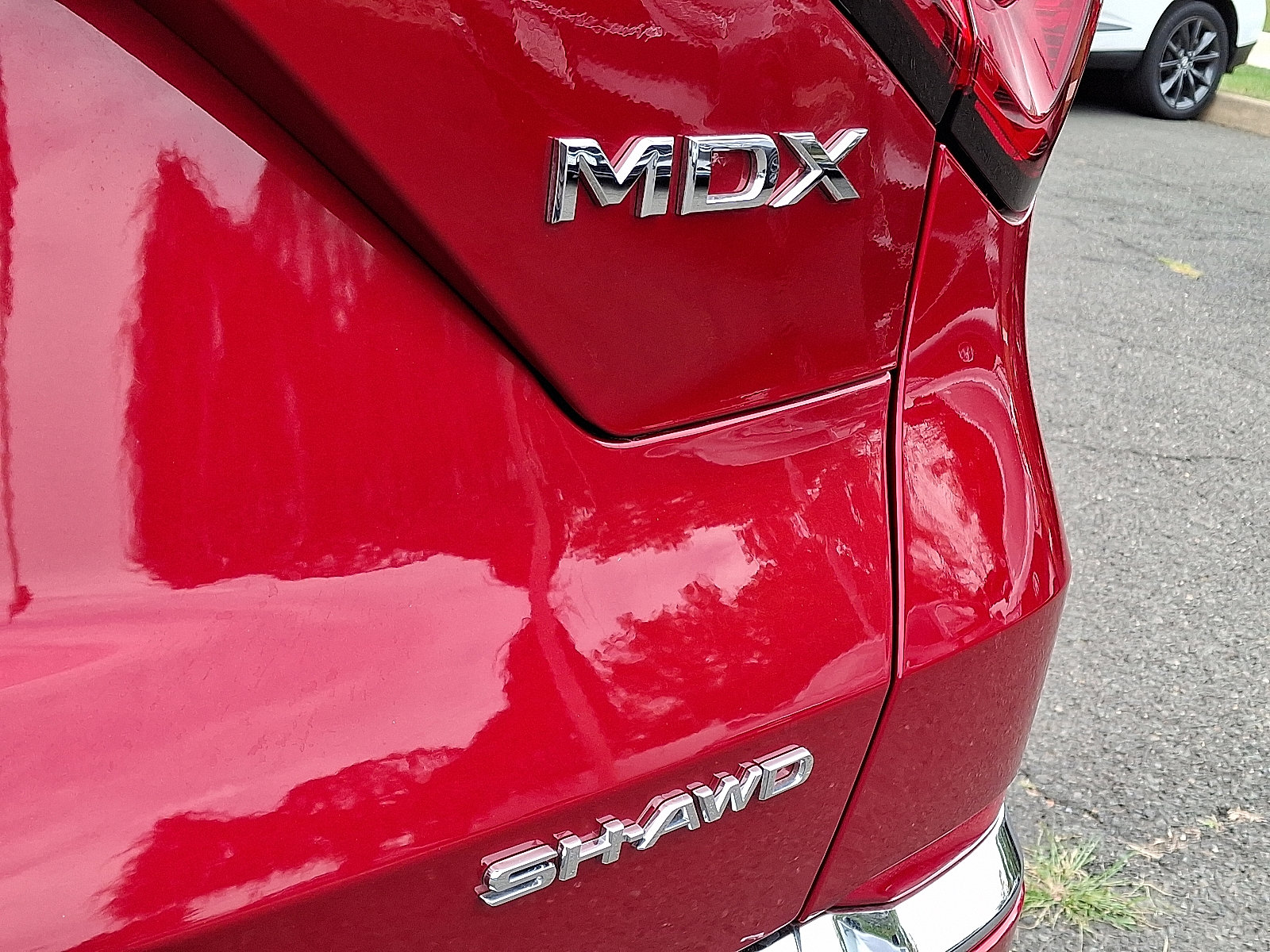 Certified 2025 Acura MDX SH-AWD w/ Technology Package image 31