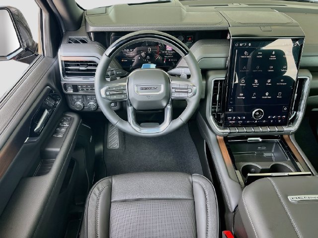 New 2026 GMC Yukon XL Denali w/ Denali Reserve Package AWD/4WD image 16