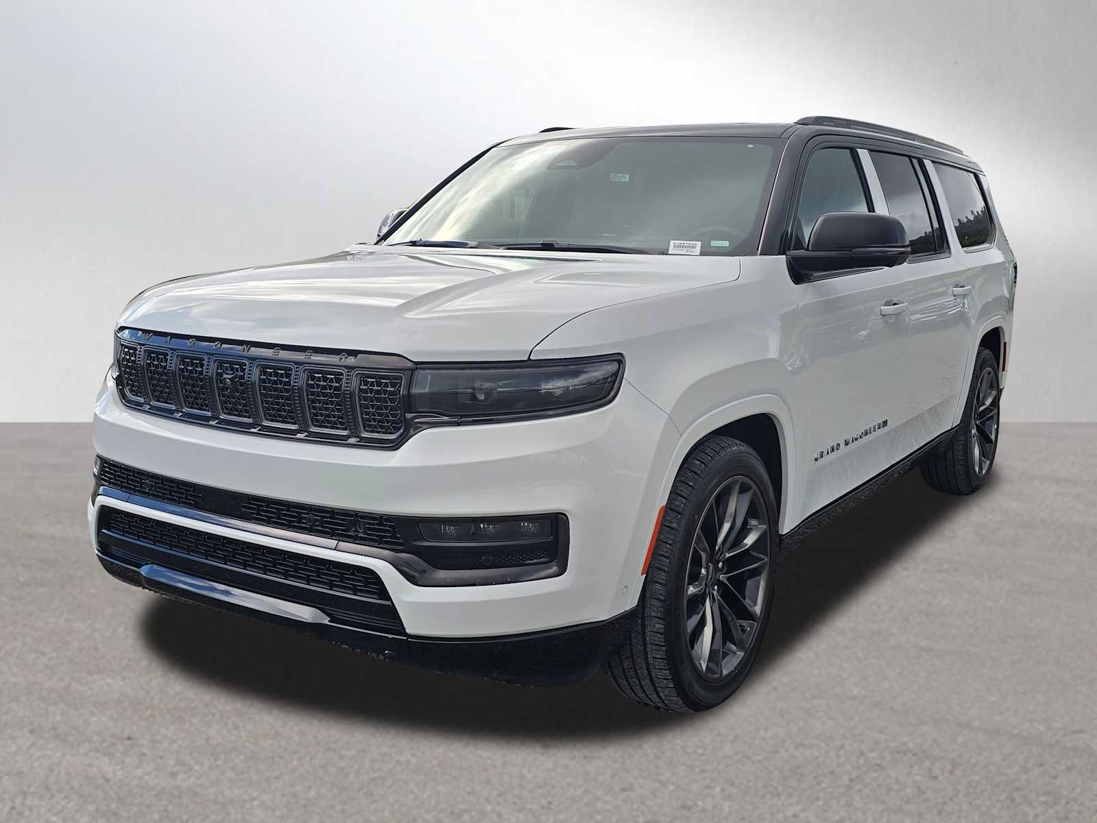 Used 2024 Jeep Grand Wagoneer L Series III w/ Quick Order Packagew 28T AWD/4WD image 7
